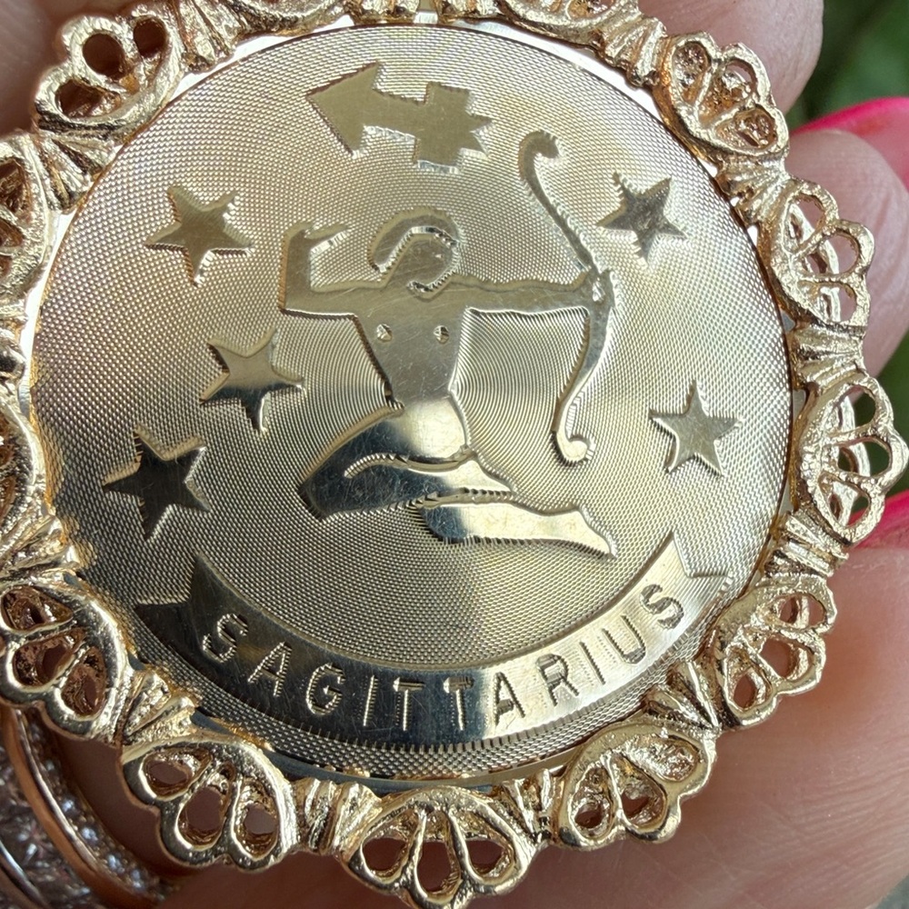 14 karat gold, Sagittarius charm